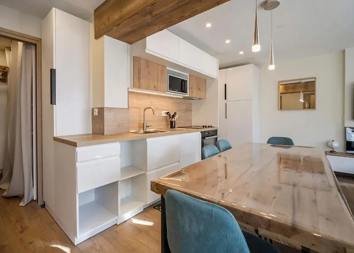 Ski-in Ski-out Fully Renovated With Panoramic Views Apartamento